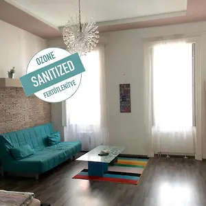 Apartman Budget By Hi5-kiraly 99, Budapest