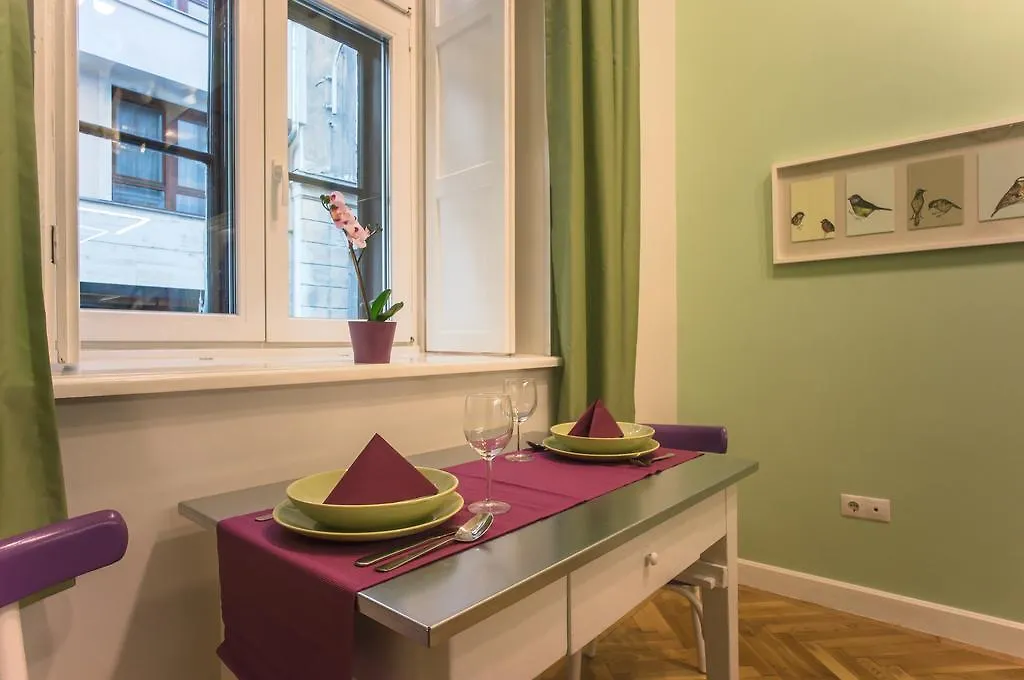 Hollo Apartment Budapest
