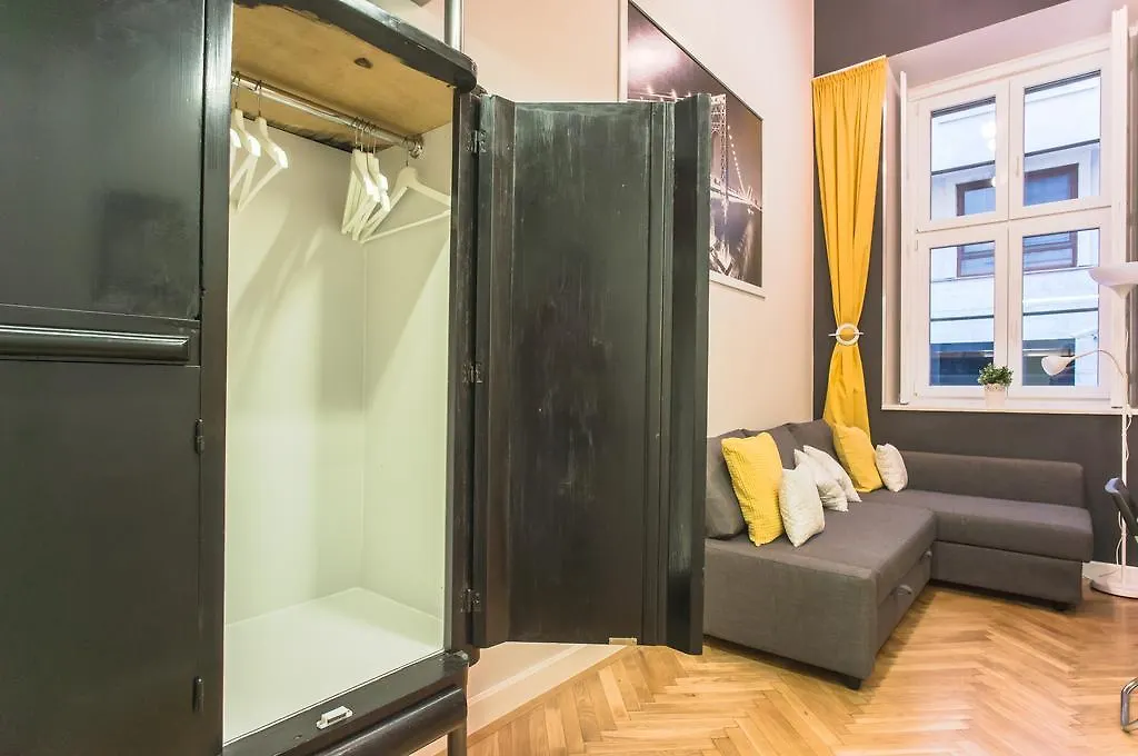 Hollo Apartment Budapest 0*,  Magyarország